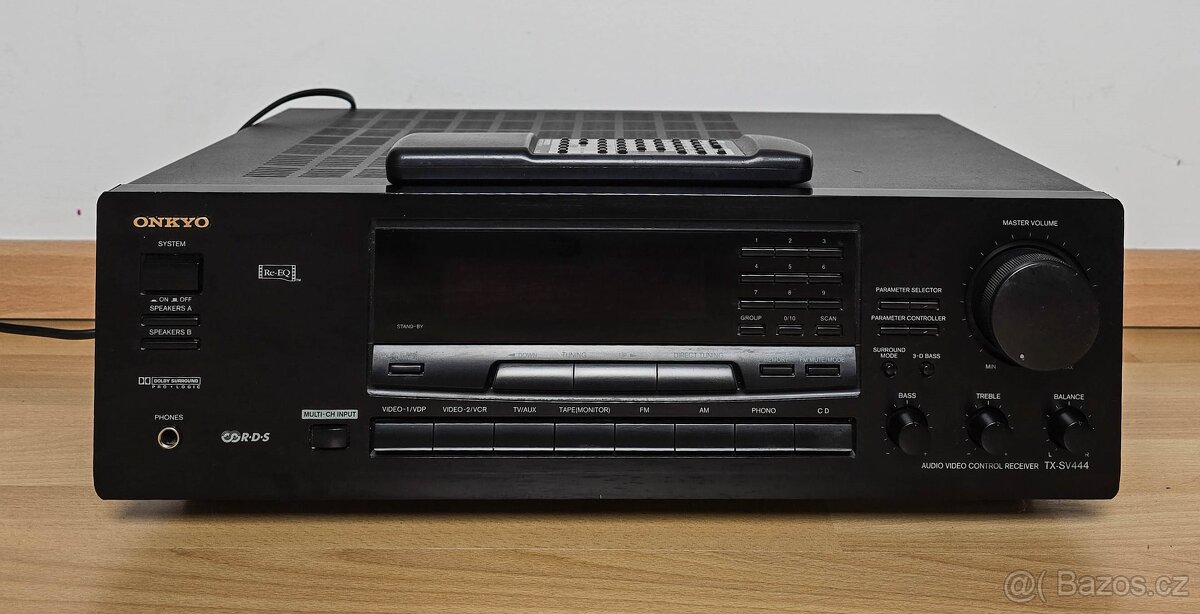 Onkyo TX-SV444 / FM radio s RDS / PHONO / SUB OUT