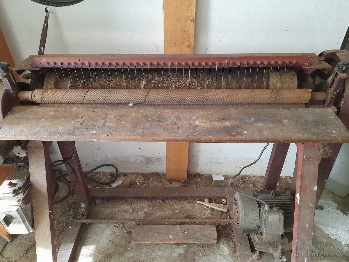 Česačka ovčích kožešin