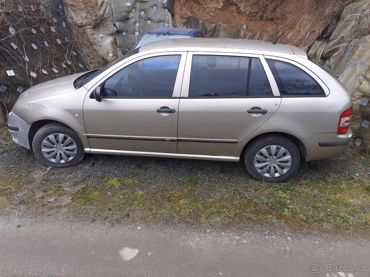Prodám Škoda Fabia I combi r.v. 2005 1,2 HTP 47kw (BME), mot
