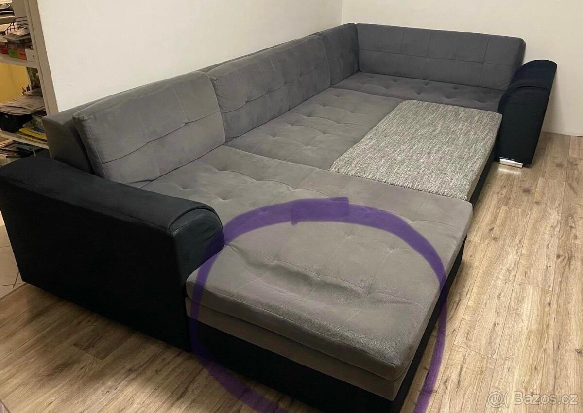 Velká sedačka 3roky stará