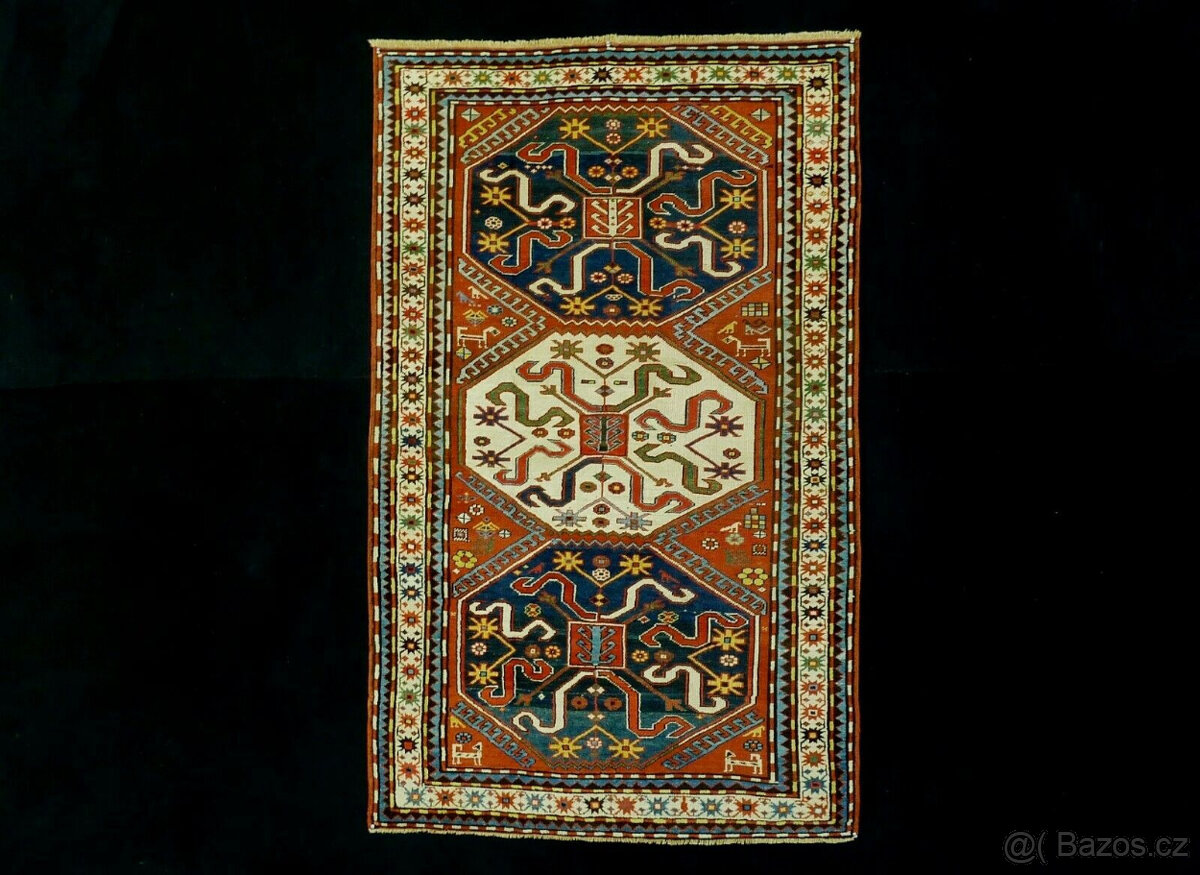 Starožitný koberec