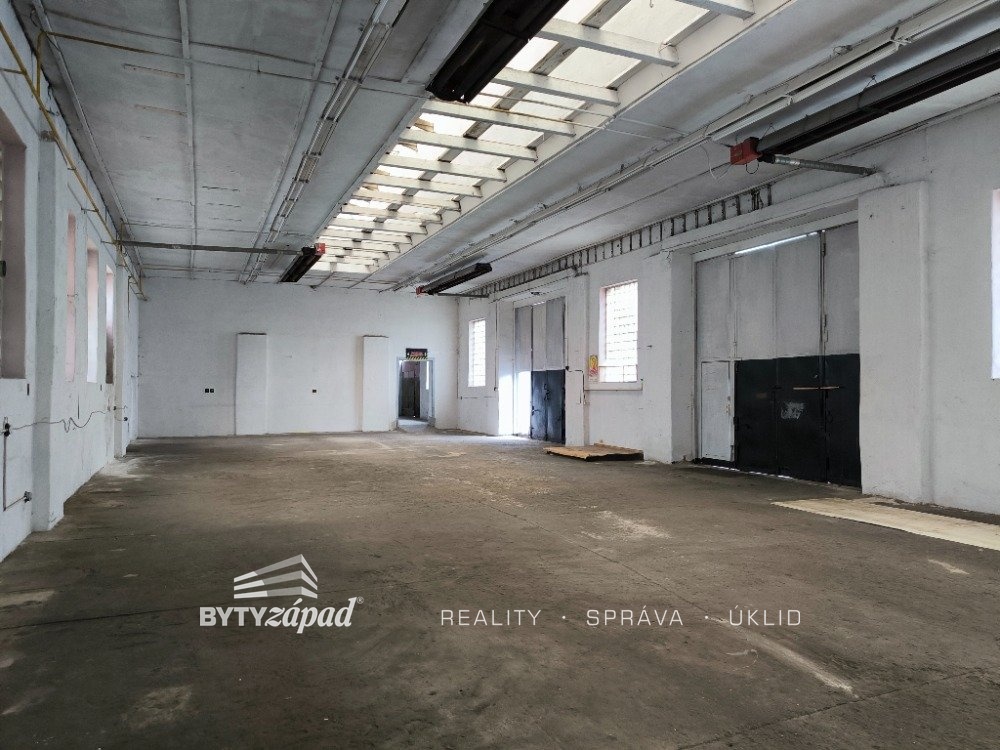 Pronájem, Skladovací prostory- Blovice, ev.č. yIVO8560