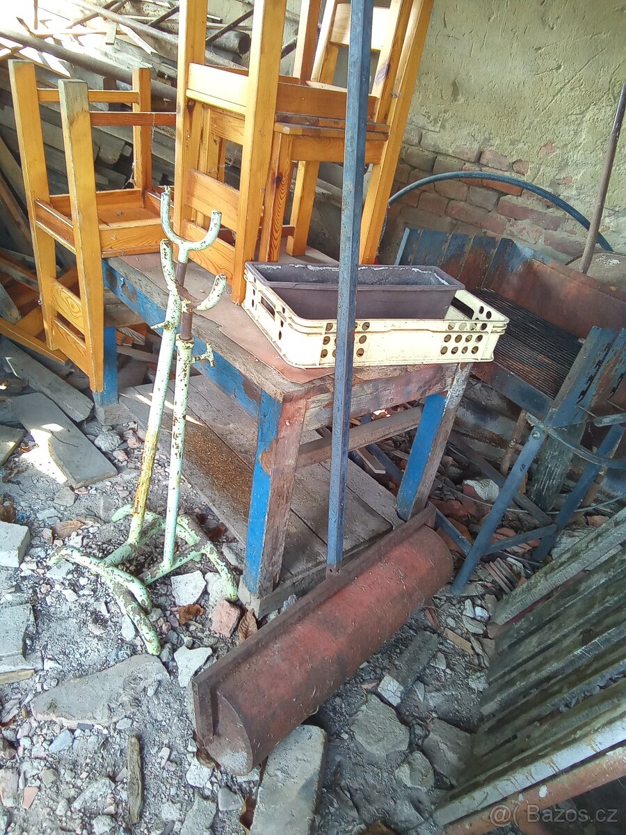 Válec, šířka 83 cm