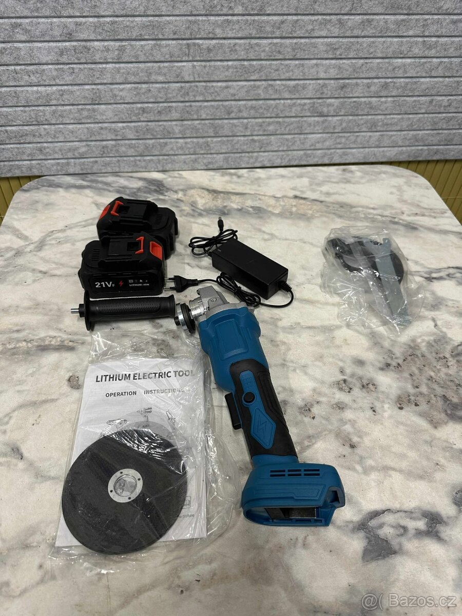 Aku úhlová bruska (595)