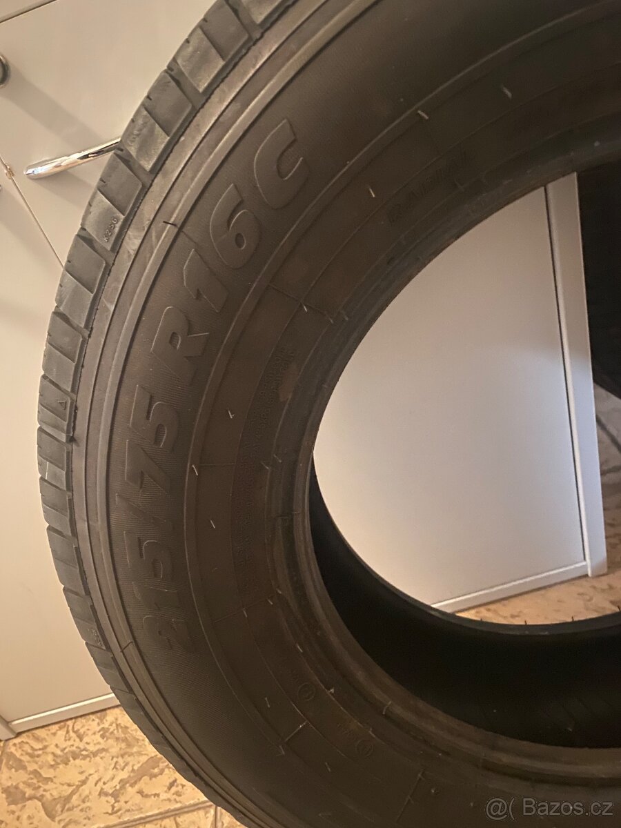 Cargo 215/75 R16C