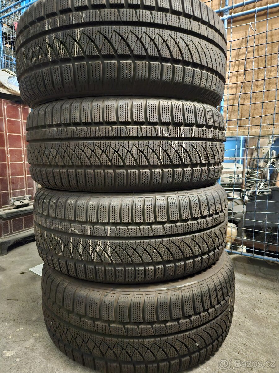 4ks zimní pneu GT Radial Champiro WinterPro 235/50R18