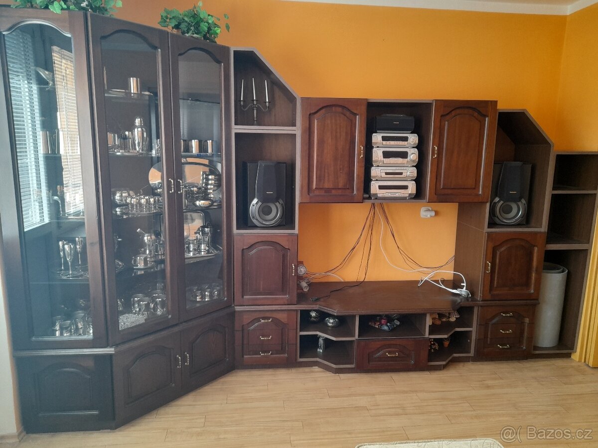 prodám nábytek do obýváku
