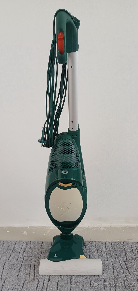 Vysavač Vorwerk VK 140 - na díly nebo opravu