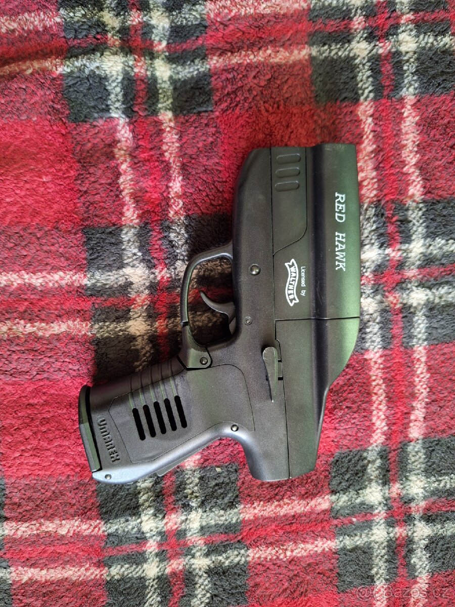 WALTHER RED HAWK
