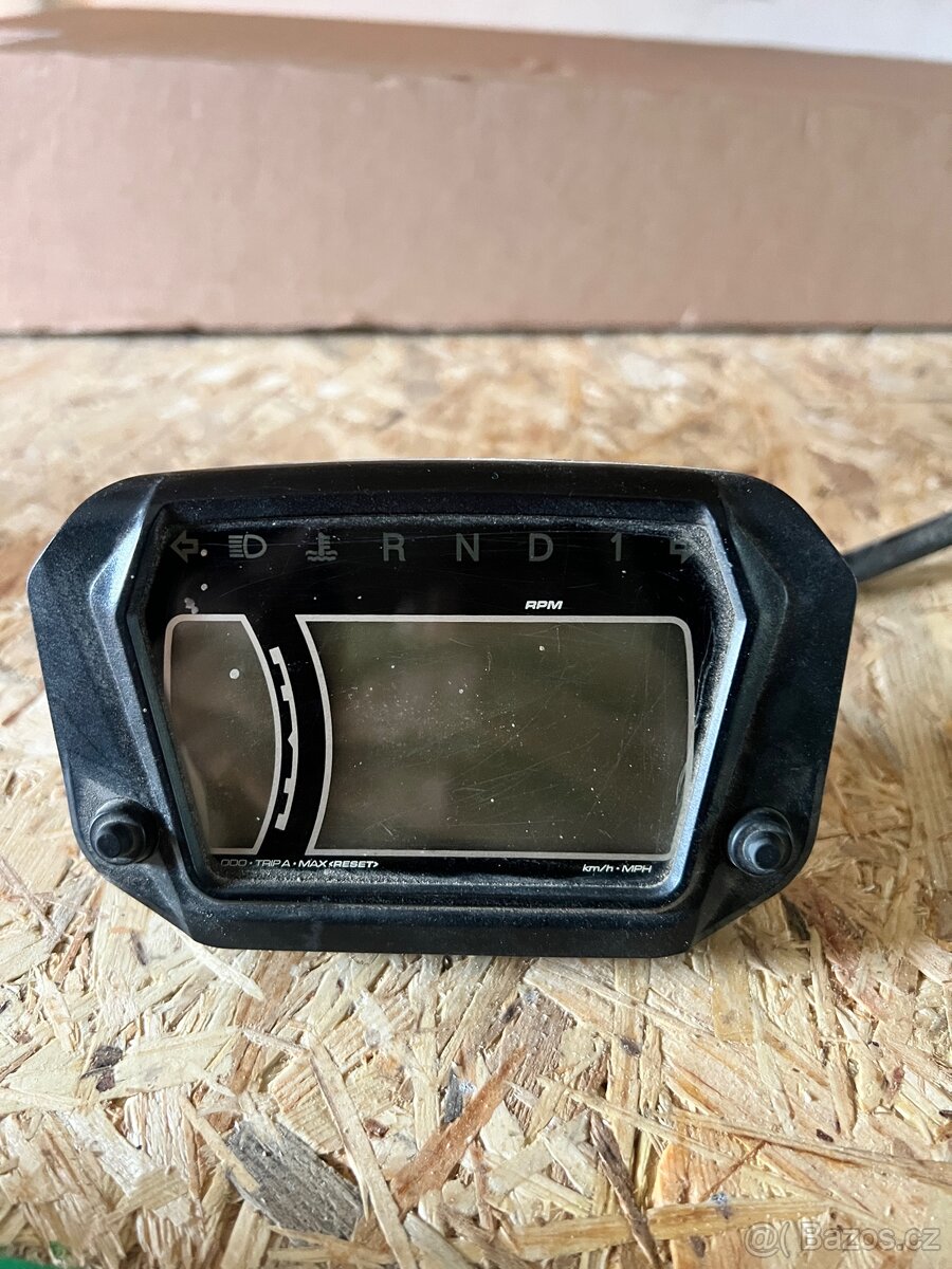 Tachometr na Access Tomahawk/Max 250/300/400