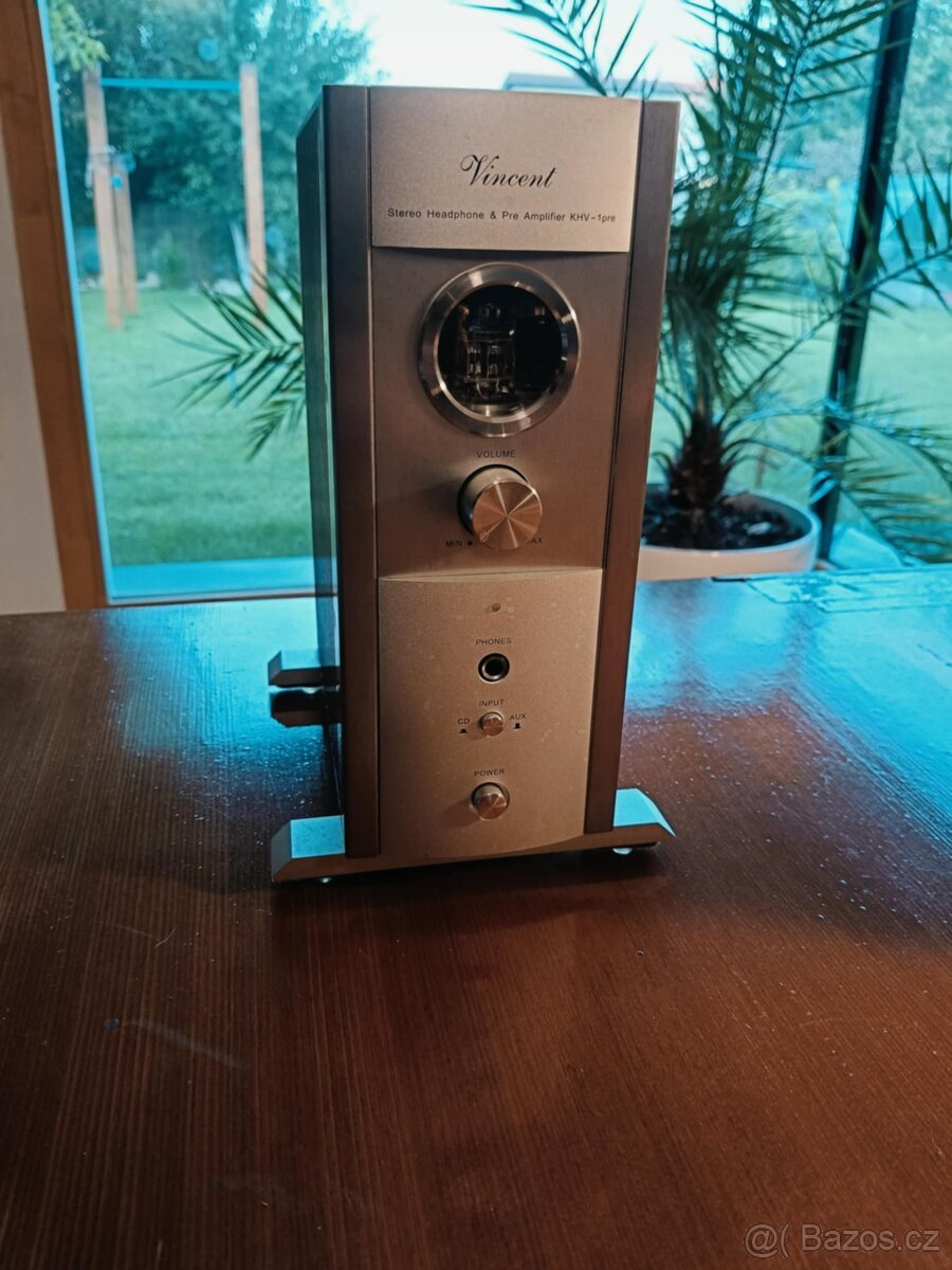 Sluchátkový předzesilovač Vincent KHV-1