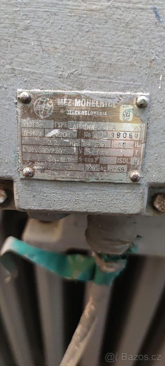 3 HP 3 fázový indukční motor (MOT 3 ~)