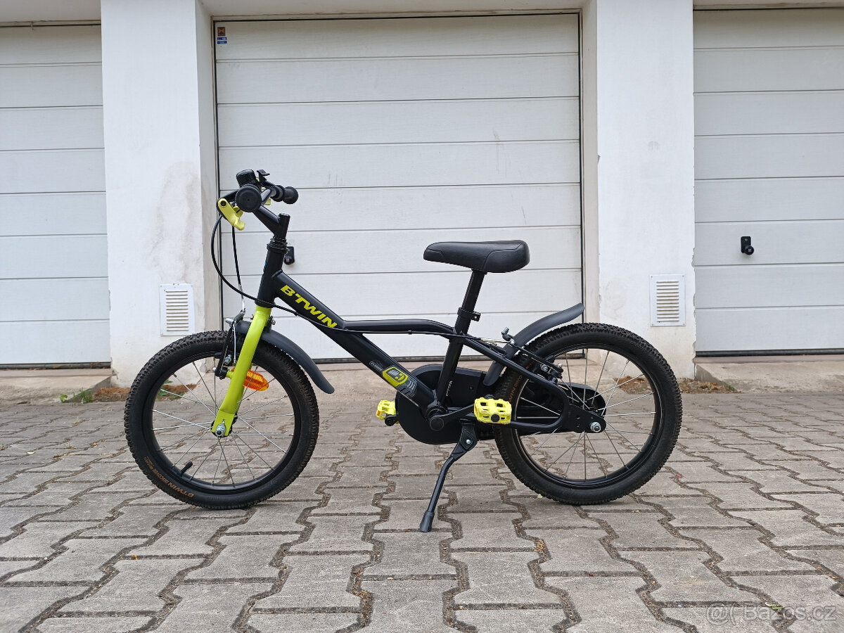 B'twin Dark Hero 16