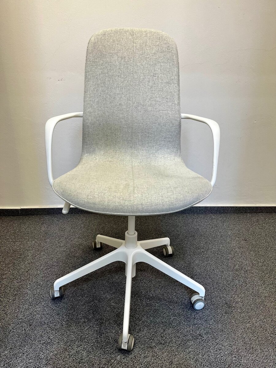 kancelářská židle IKEA Langfjall