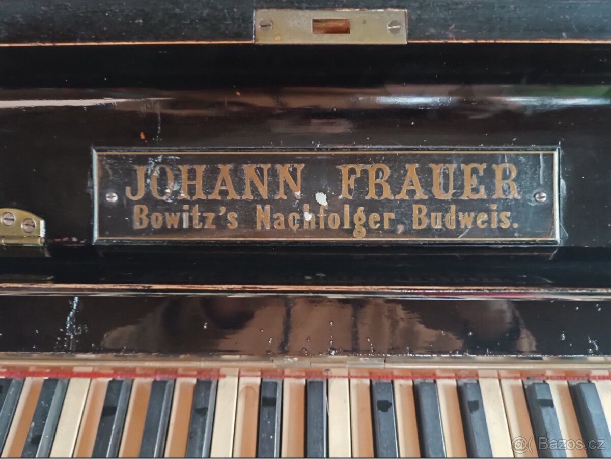 Piano, klavír