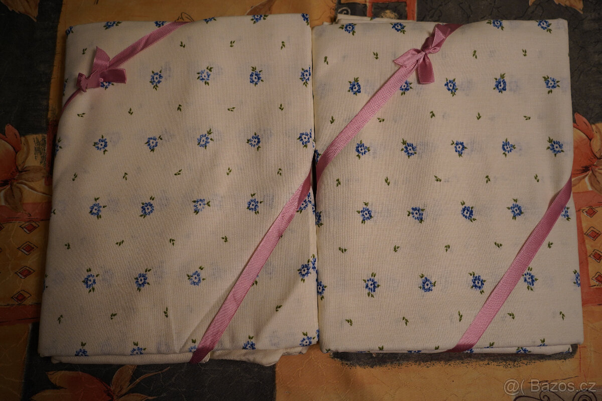 Krásné retro kvalitní povlečení 2 sady Moravolen Šumperk