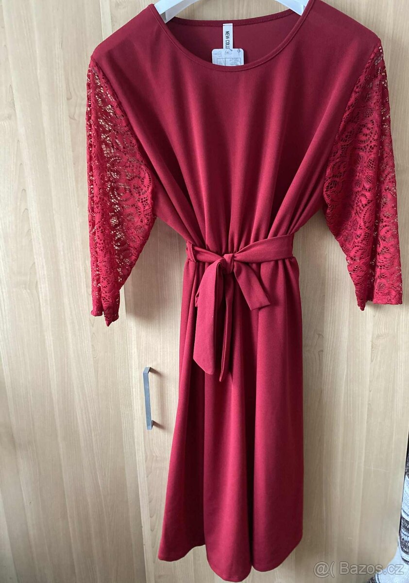 Nové společenské šaty Itálie vel. 46 a více