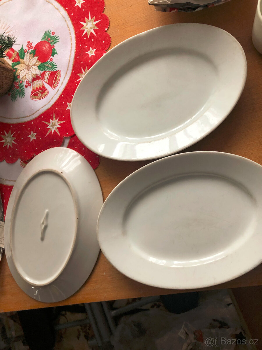 Malé porcelánové tácky