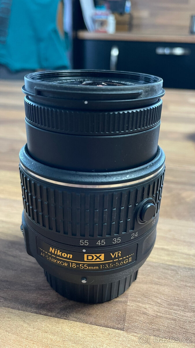 Objektiv Nikon 18-55mm f/3.5-5,6G AF-S DX VR