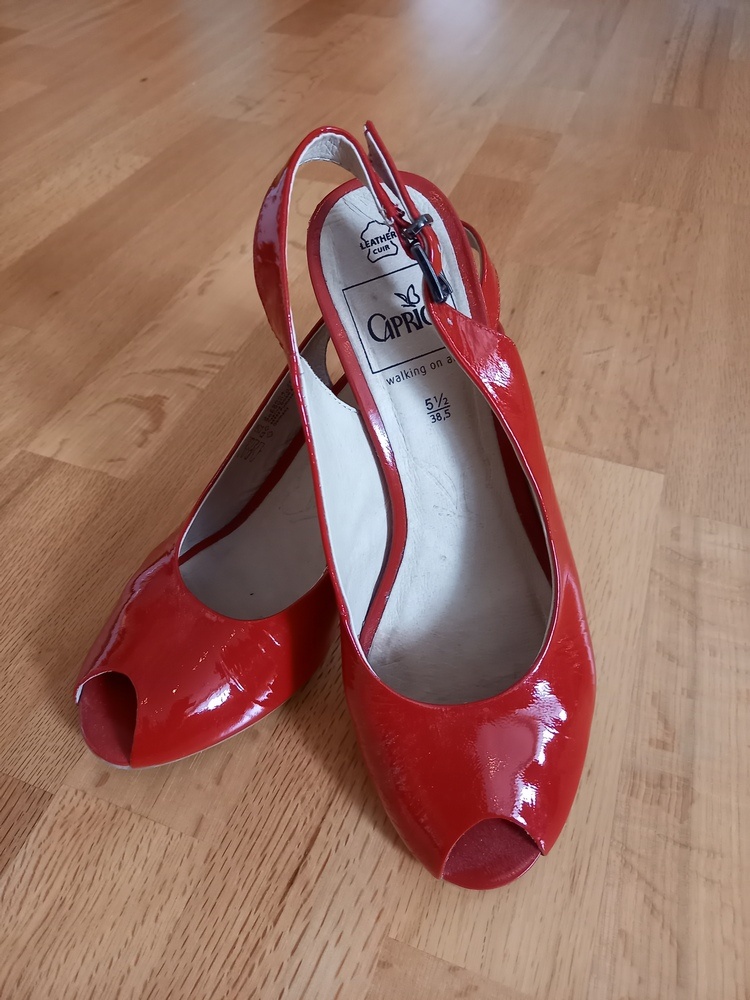Červené sandály kožené 38,5