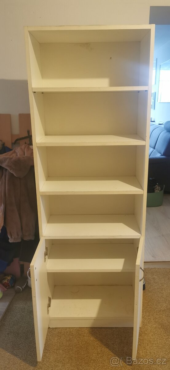 Koupelnová skříňka