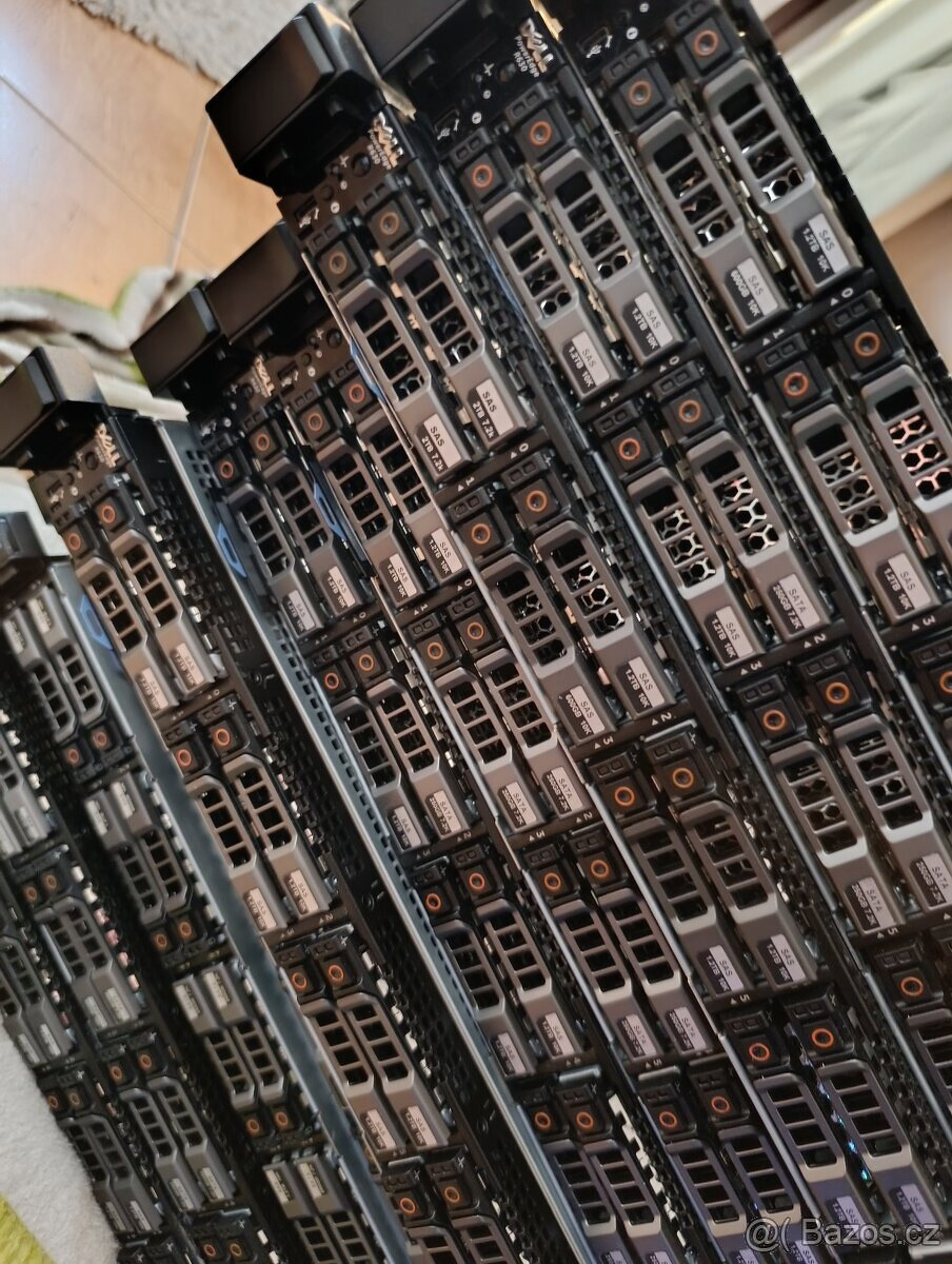 Více Ks kolmpletní Server Dell PowerEdge R630 2x e5-2660