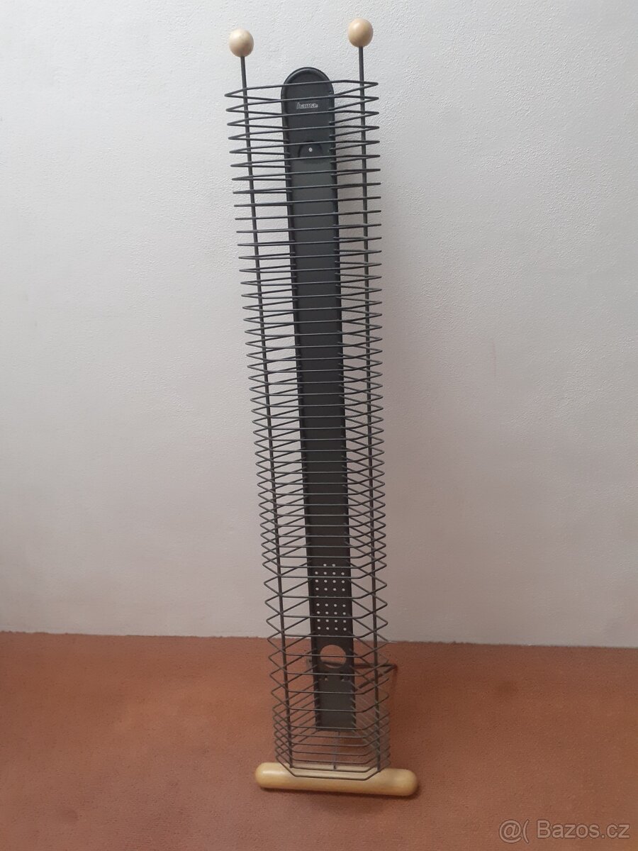 Stojan na CD