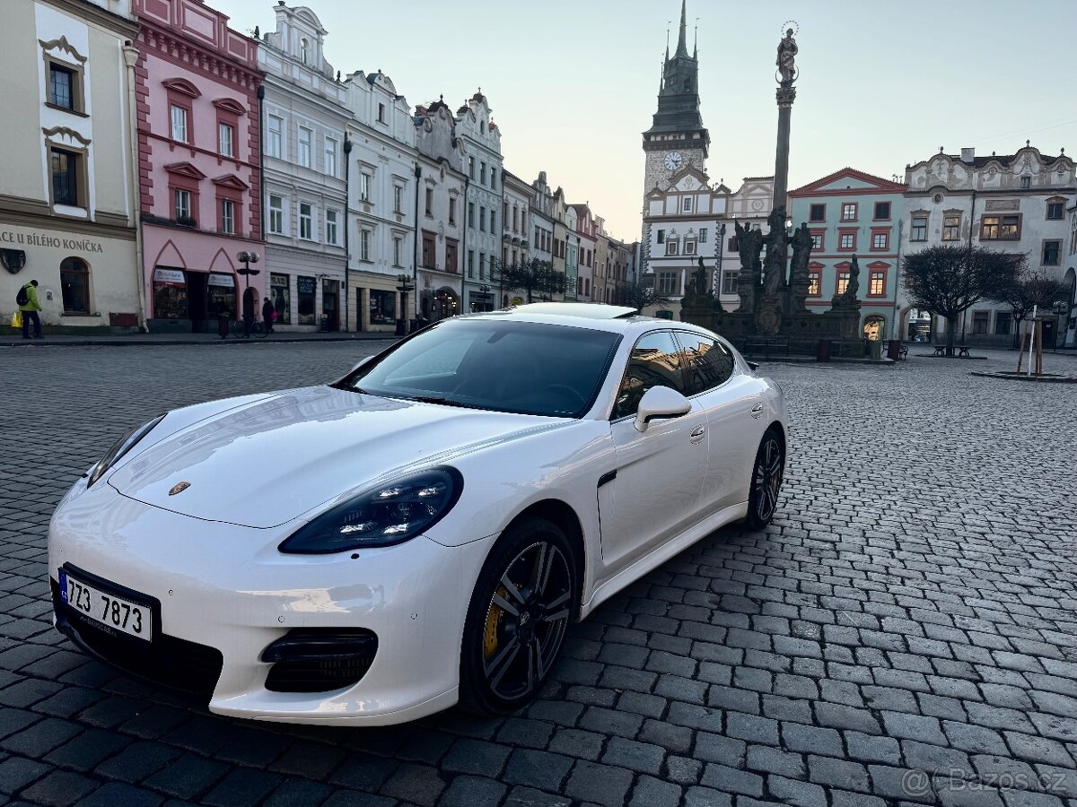 Porsche Panamera 4.8 Turbo 368kw GTS