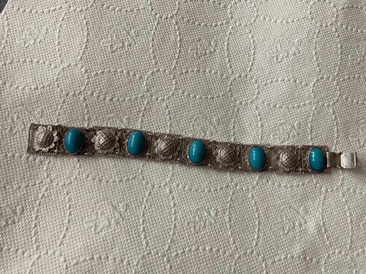 Stříbrný náramek