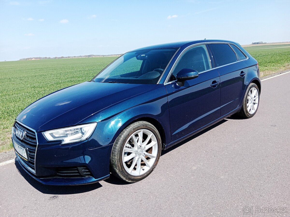 Audi A3 Sportback 1.6TDI - FACELIFT , Virtual , MANUÁL