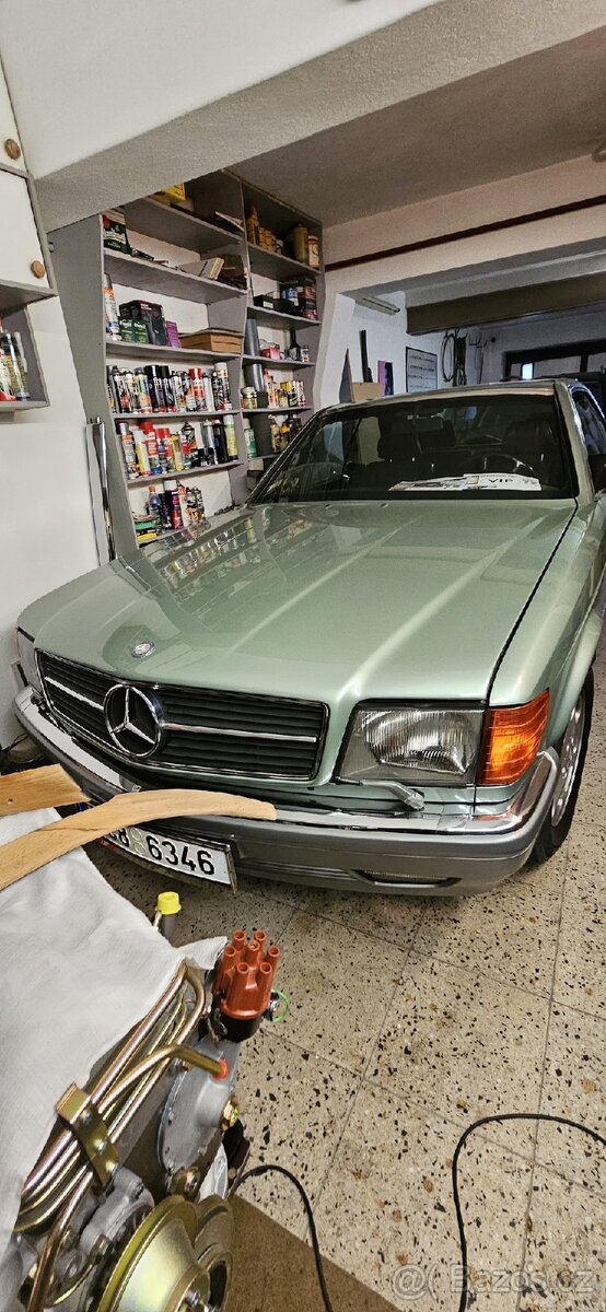 Svĕtla Mercedes Benz W126 coupé