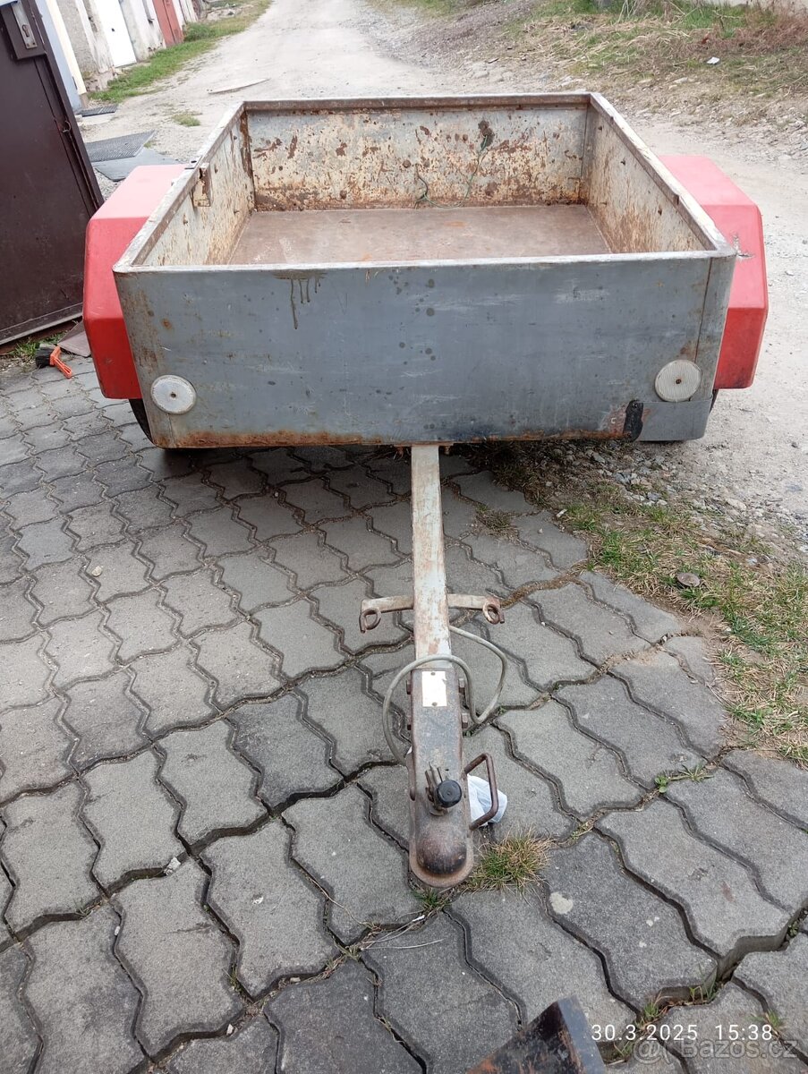 Prodám přívěsný vozík Kempík