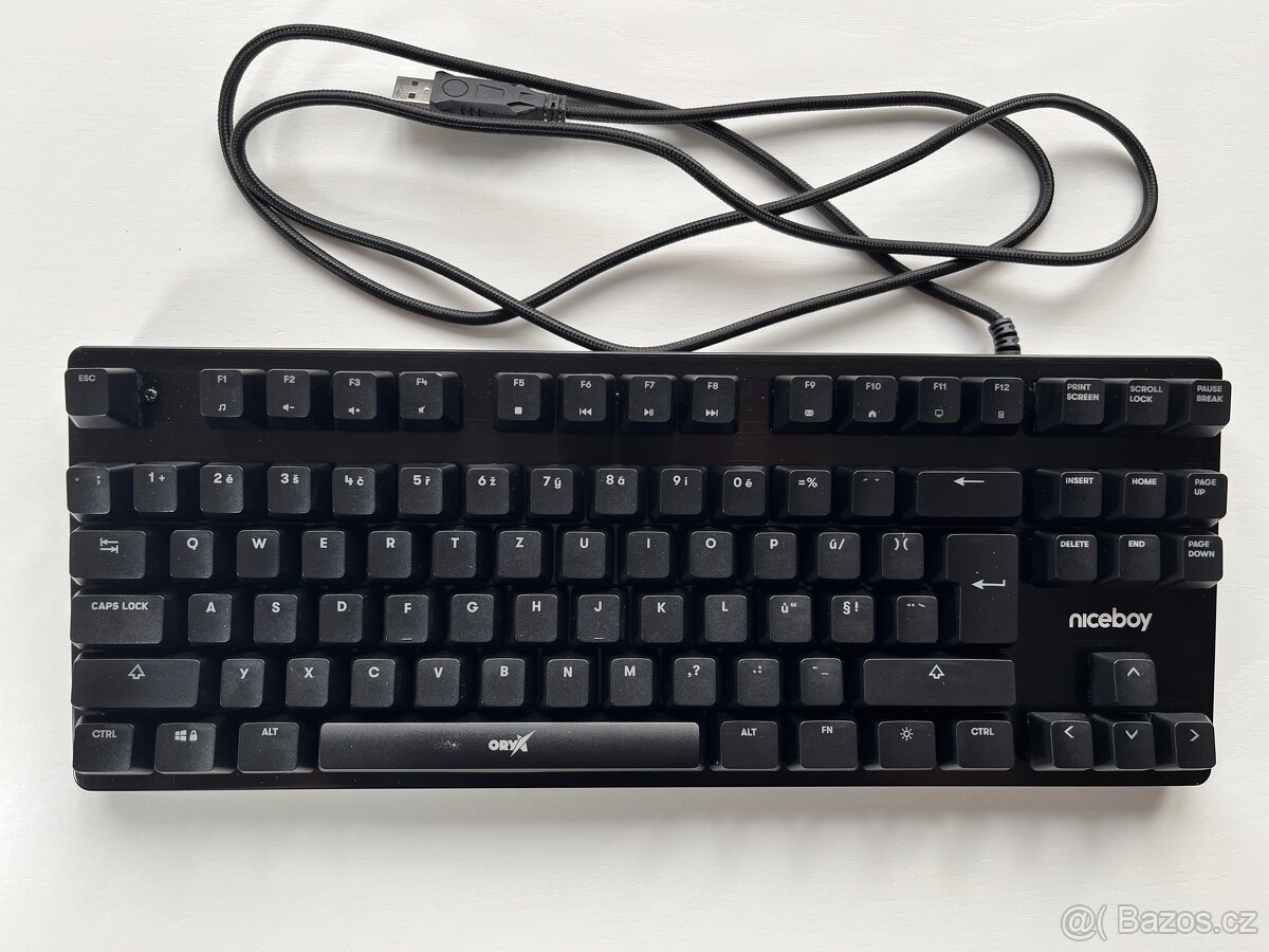 Herní klávesnice Niceboy ORYX K300X