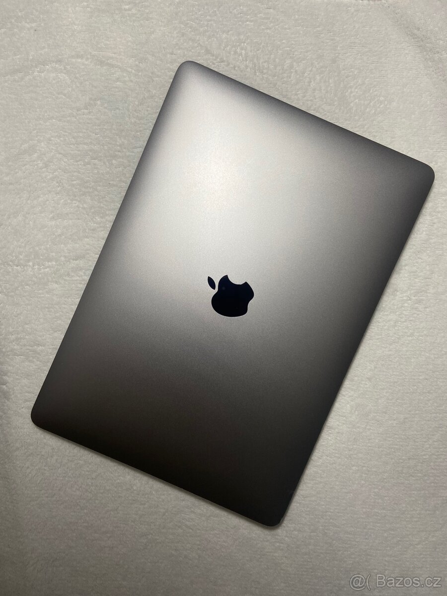 MacBook air 2019 256GB 13inch