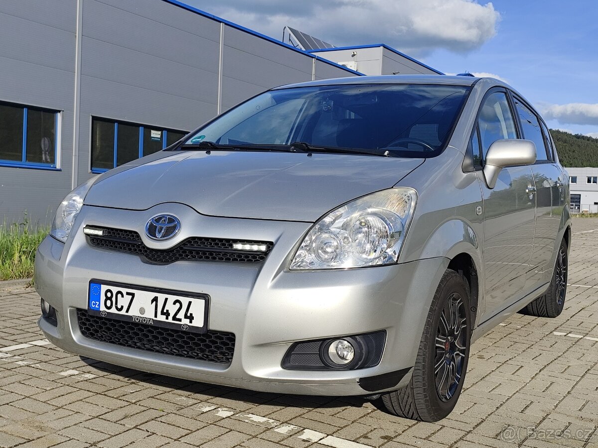 Toyota Corolla verso