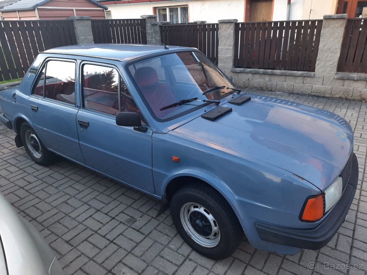 ŠKODA 105M