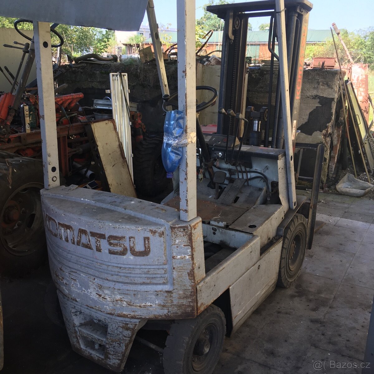 komatsu díly