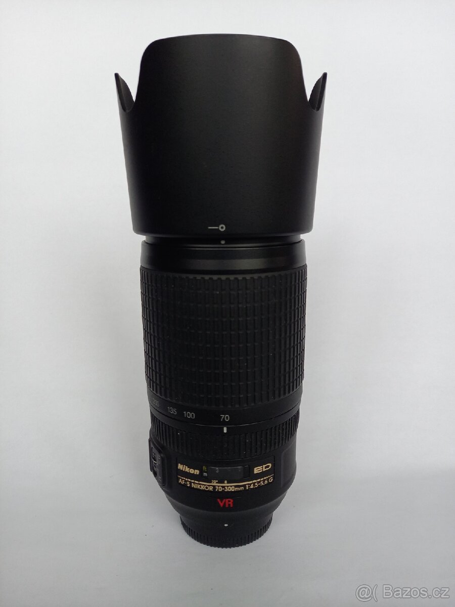 NIKON 70-300 mm f/4,5-5,6 G AF-S VR IF-ED
