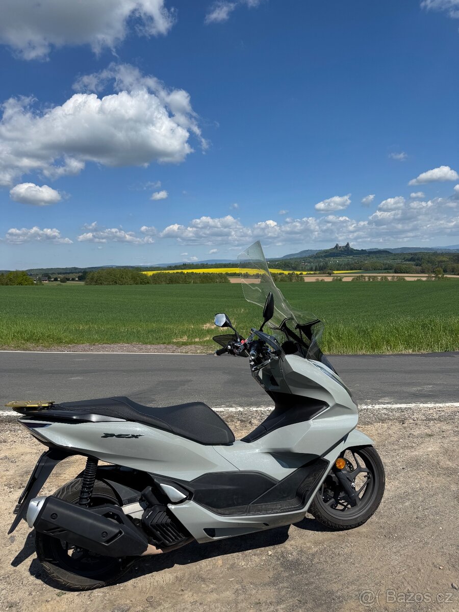 Honda pcx 125ccm 2023