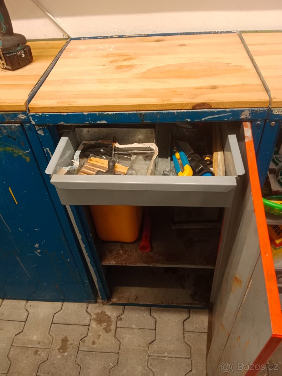 Skříňky na nářadí  do dílny garáže