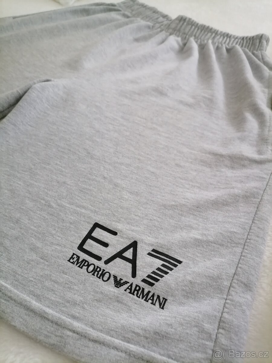 Armani Jeans kraťasy nové