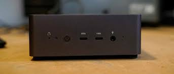Mini PC UM790 PRO, AMD Ryzen 9 7940HS, 32GB DDR5, 1TB M2