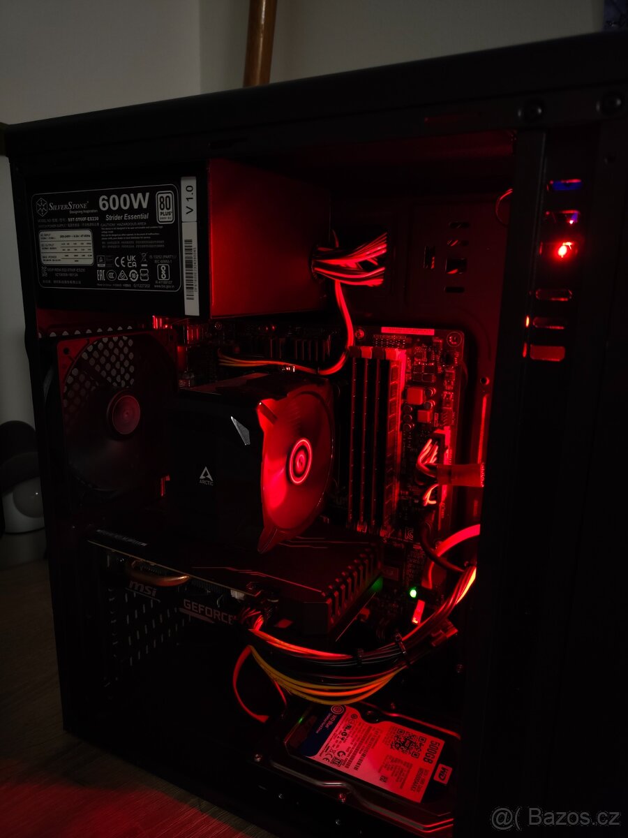 Herní PC - Intel Xeon,RTX 2060,32 GB RAM+Monitor+příslušen.