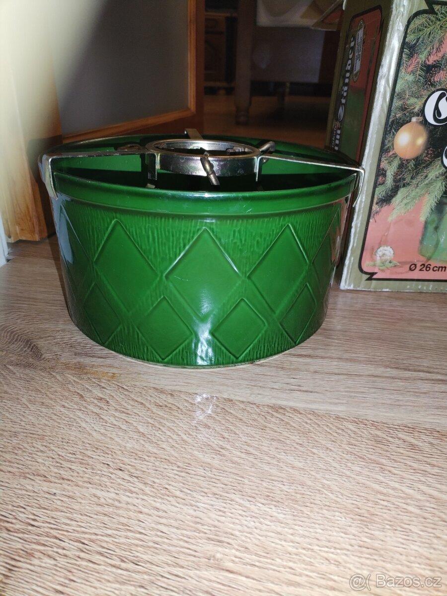 Stojan na vánoční stromeček keramický 26 cm.
