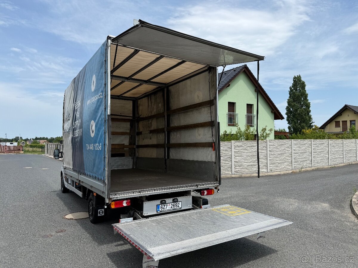 Renault Master Hydraulické čelo rok 8/2019