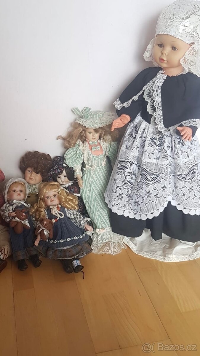 Antiek starožitné panenky. cena velká 1500, malá 350