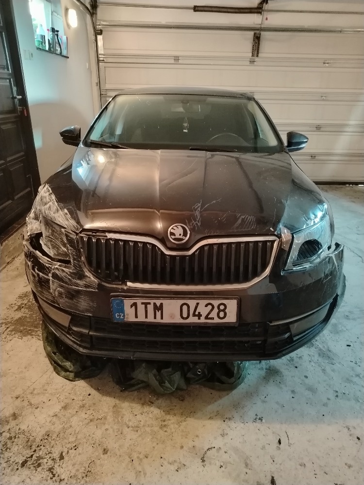 Škoda Octavia 3 - havarovaná