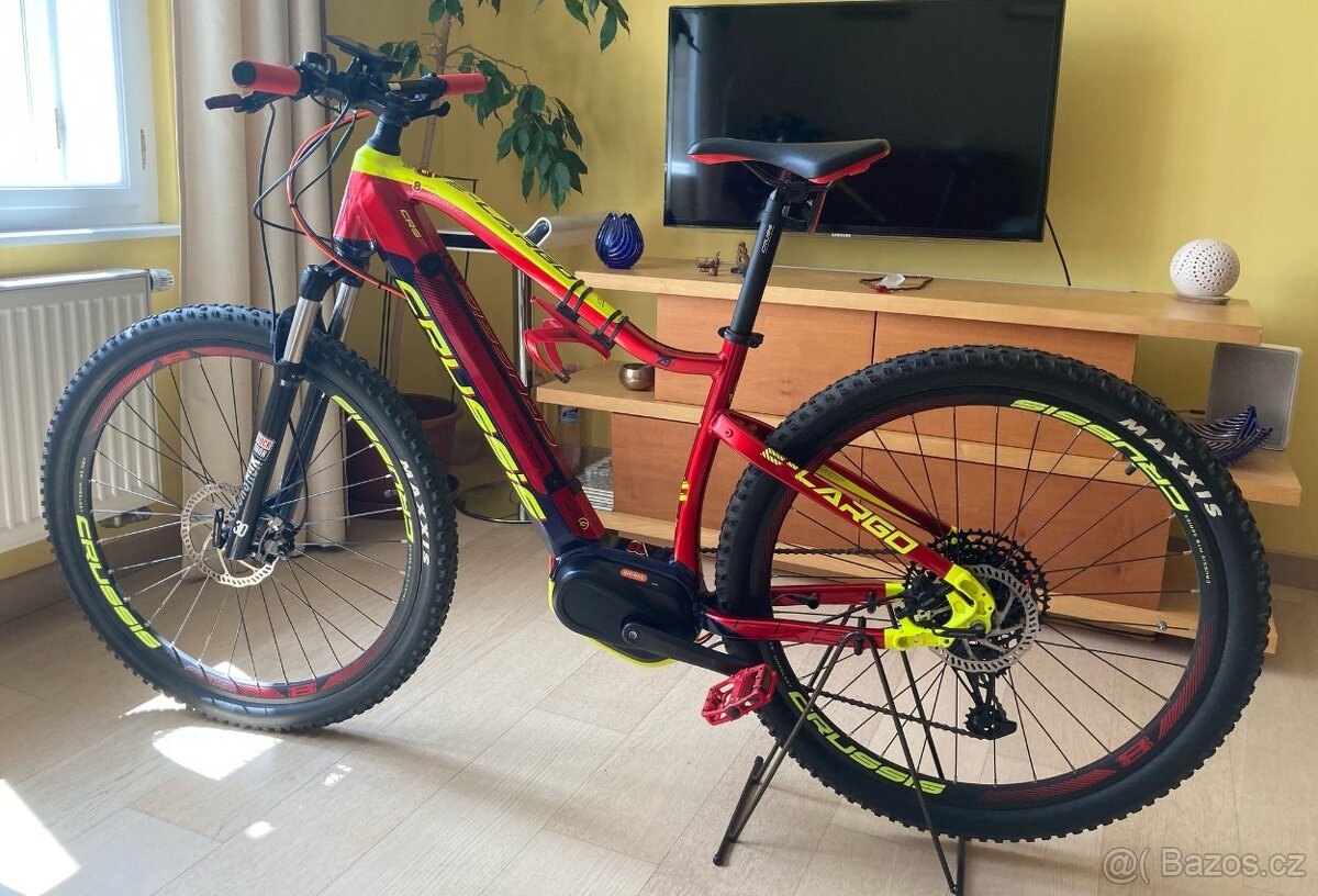 Crussis e-Largo najeto jen 1275 km