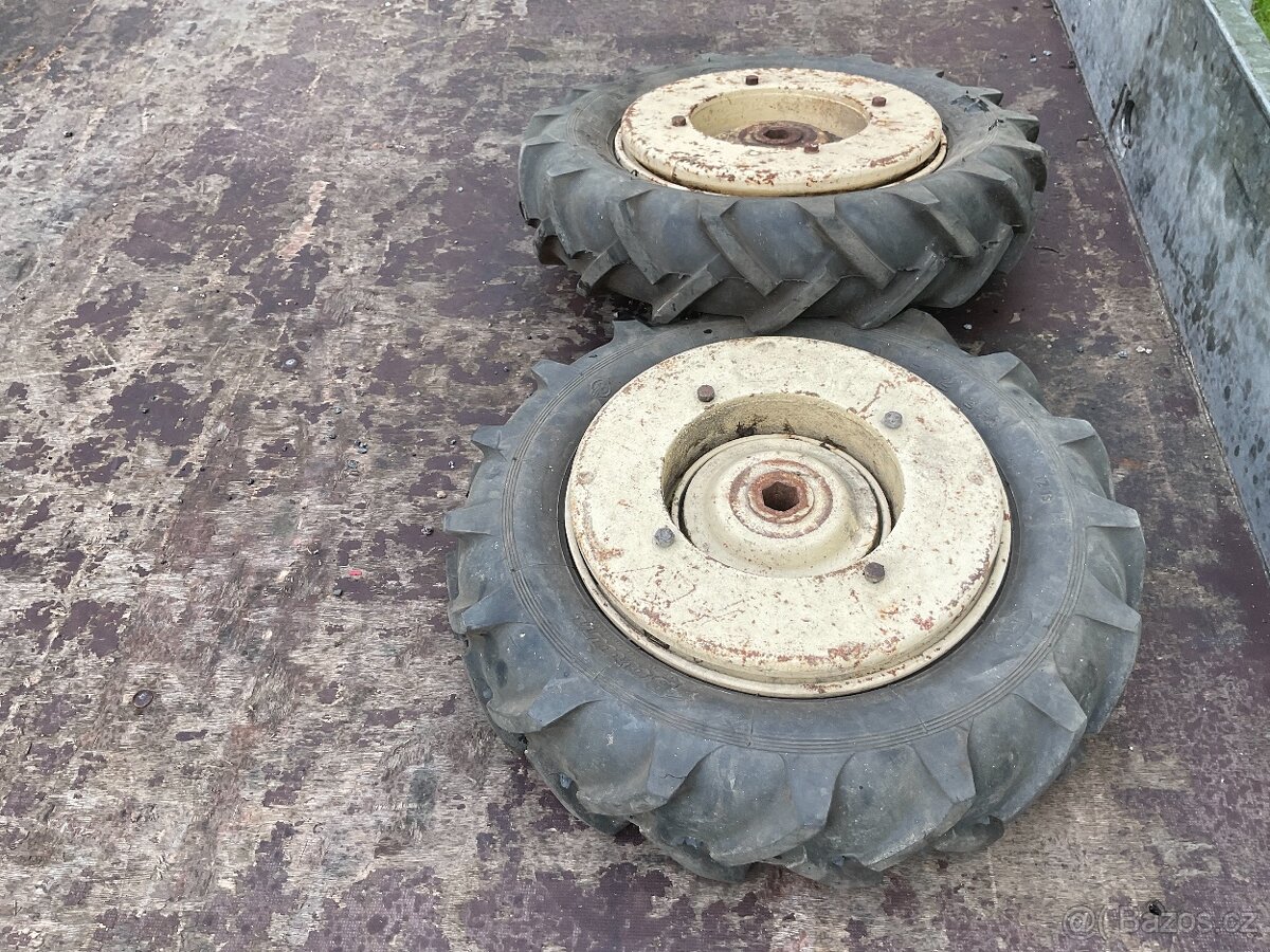 Prodám kola na malotraktor TERA VARI.