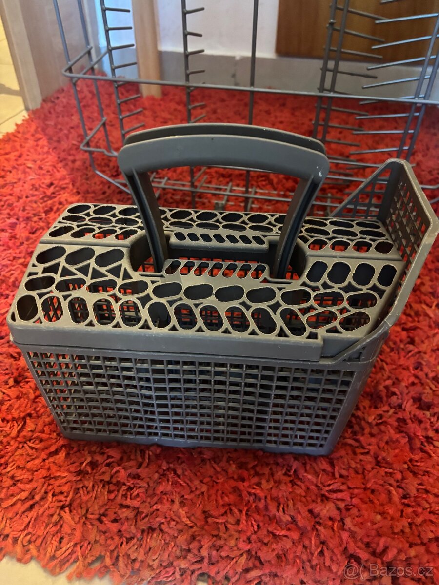 Myčka AEG / Eletrolux - nahradni dily